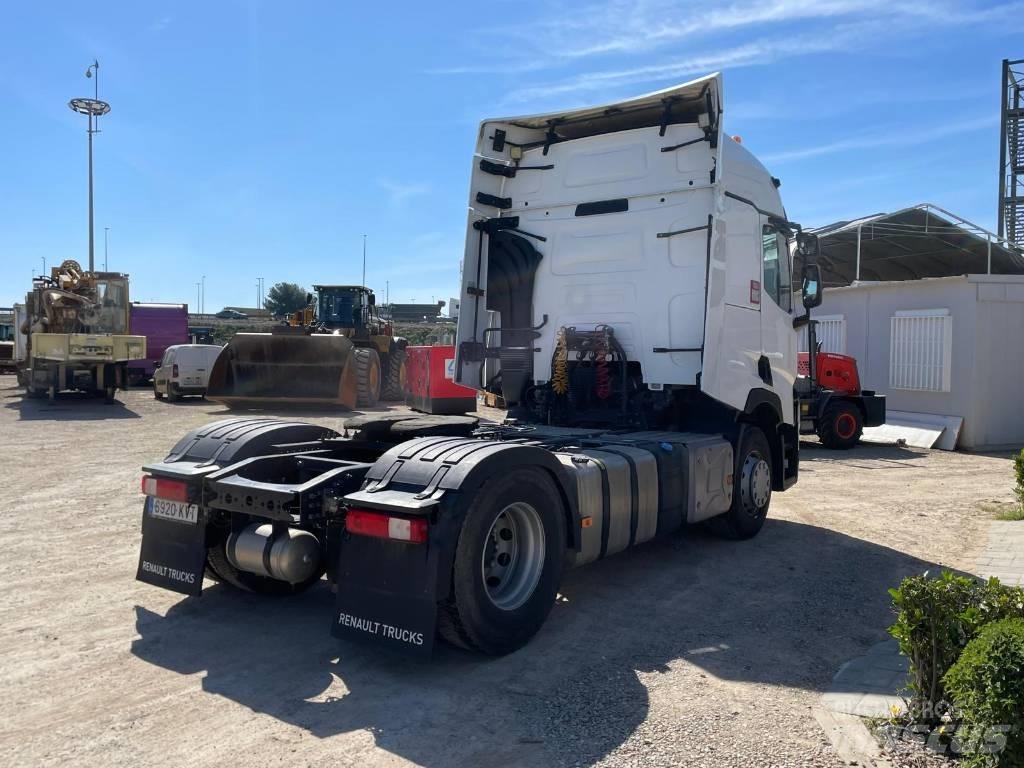 Renault T520 Trekkers