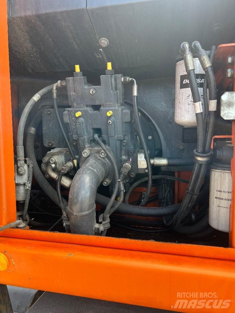 Doosan DX 160 W-3 Wielgraafmachines