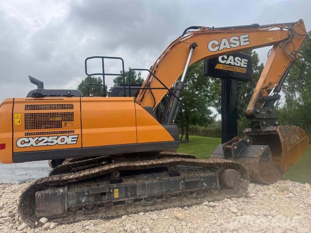 CASE CX 250 E Rupsgraafmachines
