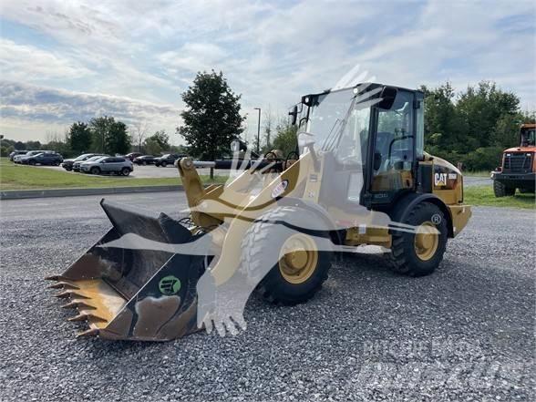 CAT 906M Wielladers
