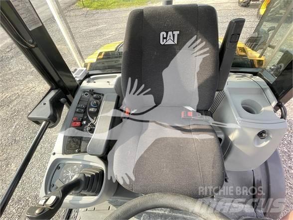 CAT 906M Wielladers