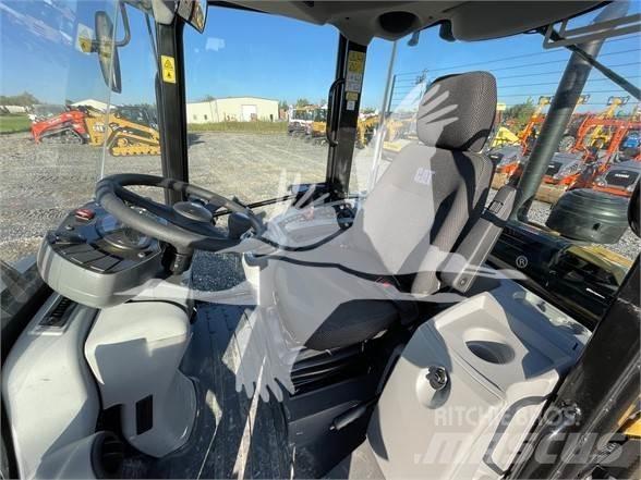 CAT 906M Wielladers