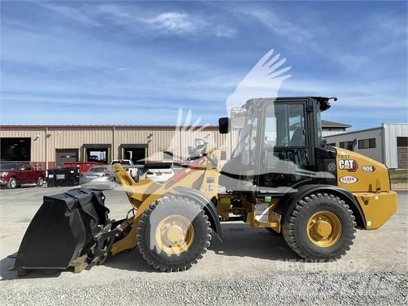 CAT 906M Wielladers