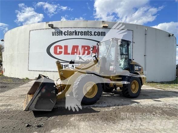 CAT 908M Wielladers