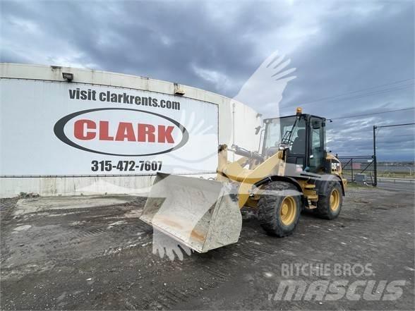 CAT 908M Wielladers