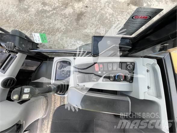 CAT 908M Wielladers