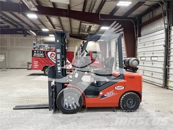 Heli CPYD30 Diesel heftrucks
