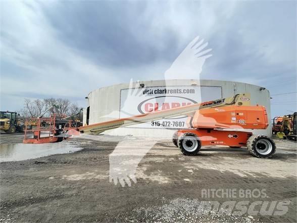 JLG 800S Telescoophoogwerkers