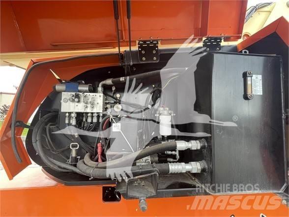 JLG 860SJ Telescoophoogwerkers