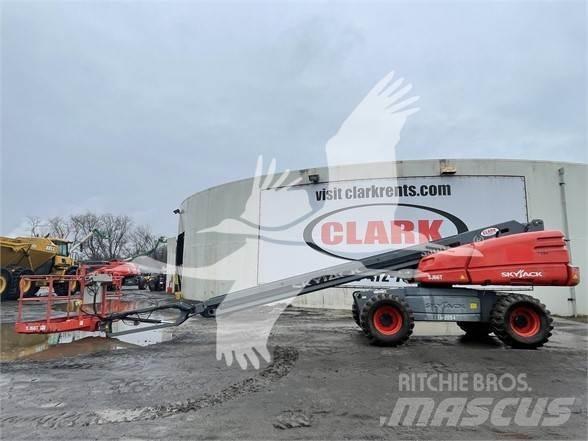 SkyJack SJ66T Telescoophoogwerkers