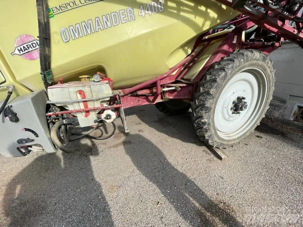 Hardi Commander 4400 Getrokken spuitmachines