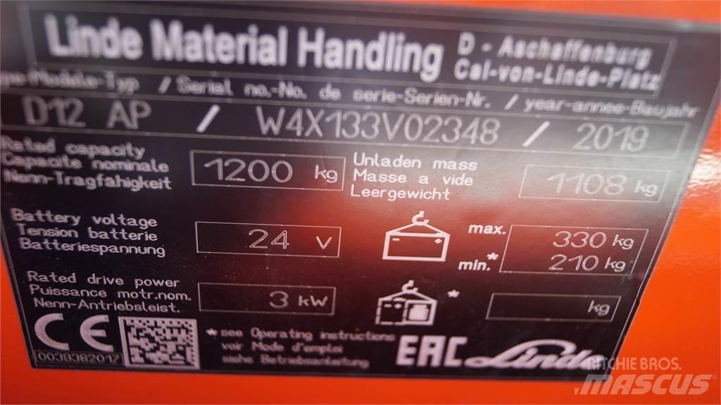 Linde D12AP Stapelaar meeloop