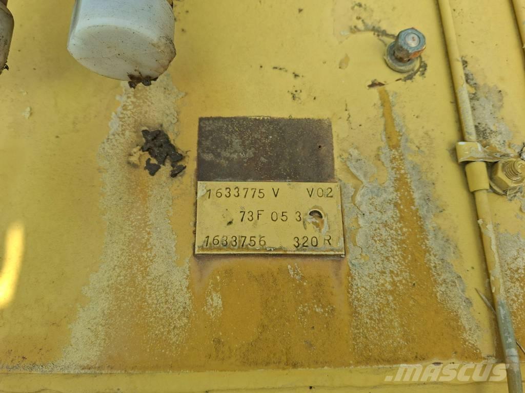 CAT 320 C L Rupsgraafmachines