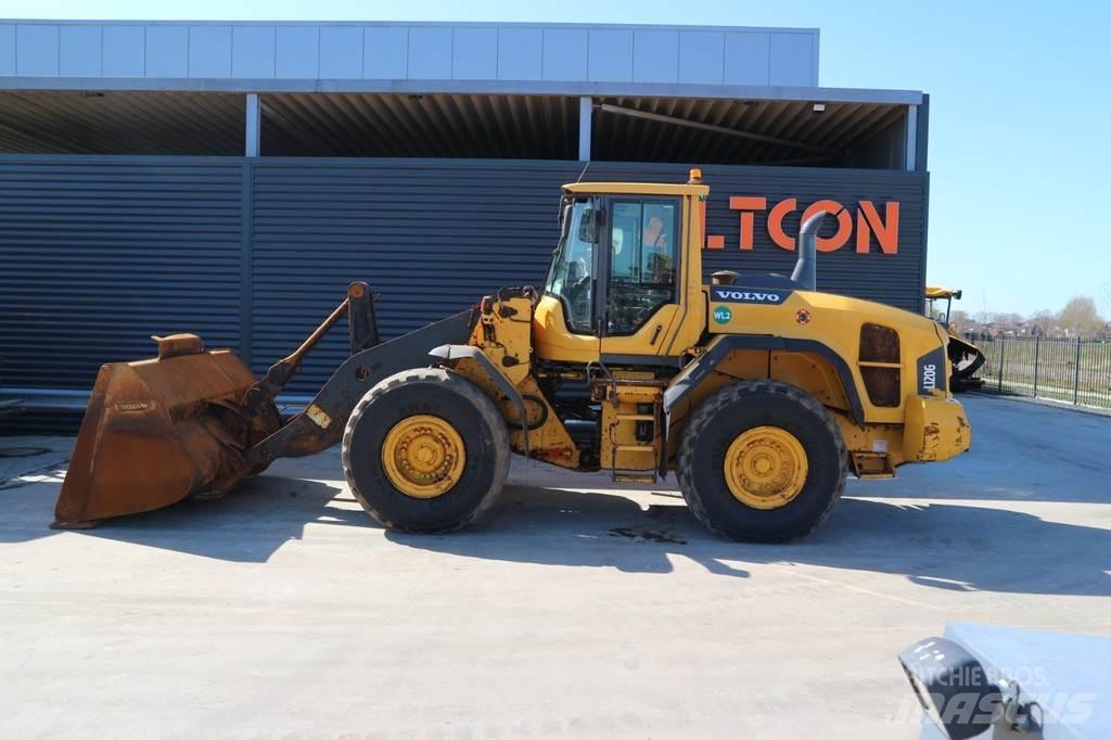 Volvo L120G Wielladers