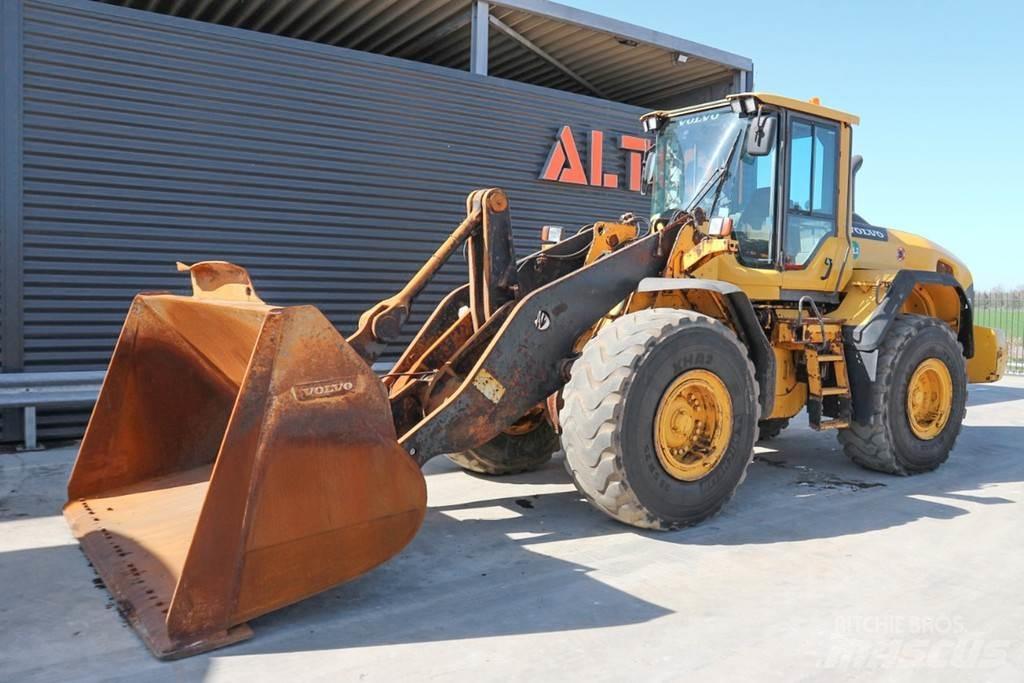 Volvo L120G Wielladers