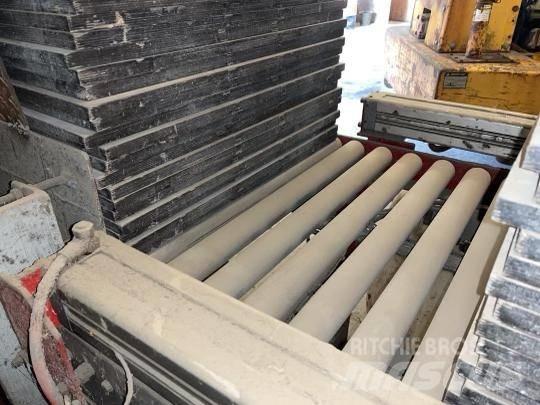  KVM 62/62 Betonsteenmachines