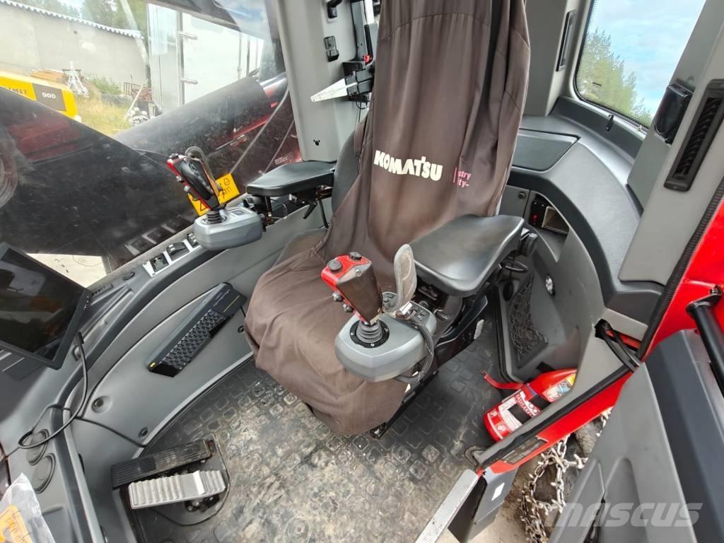 Komatsu 901 Harvesters