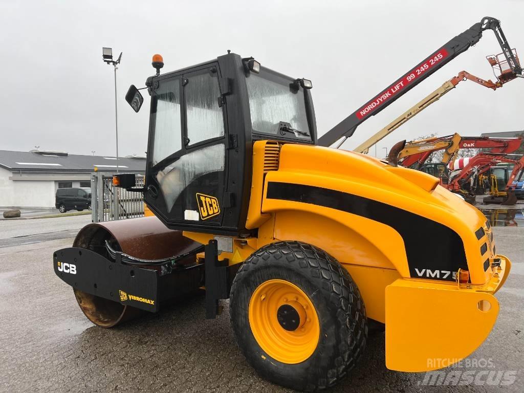 JCB Vibromax VM 75 Trilrolwalsen