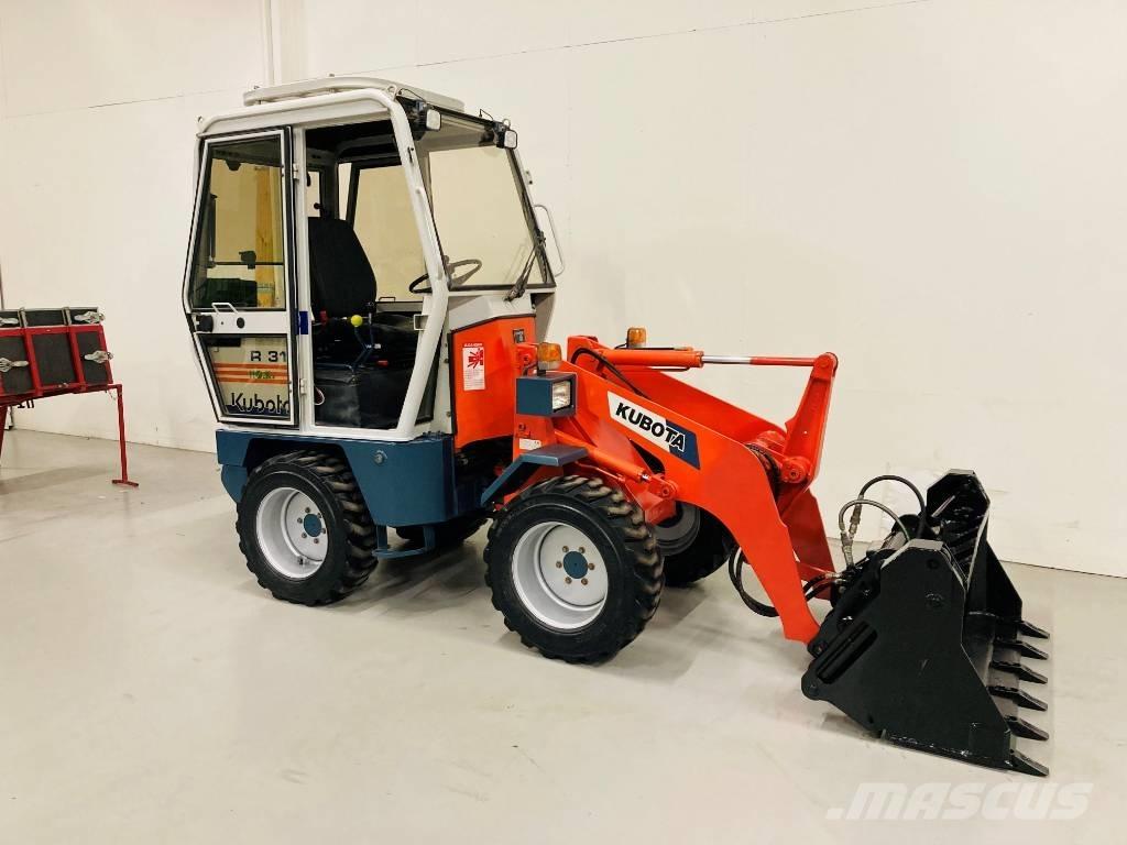 Kubota R 310 Wielladers