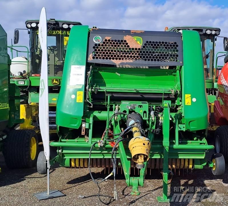 John Deere 960 Ronde-balenpersen