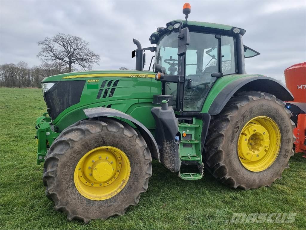 John Deere 6195 M Tractoren