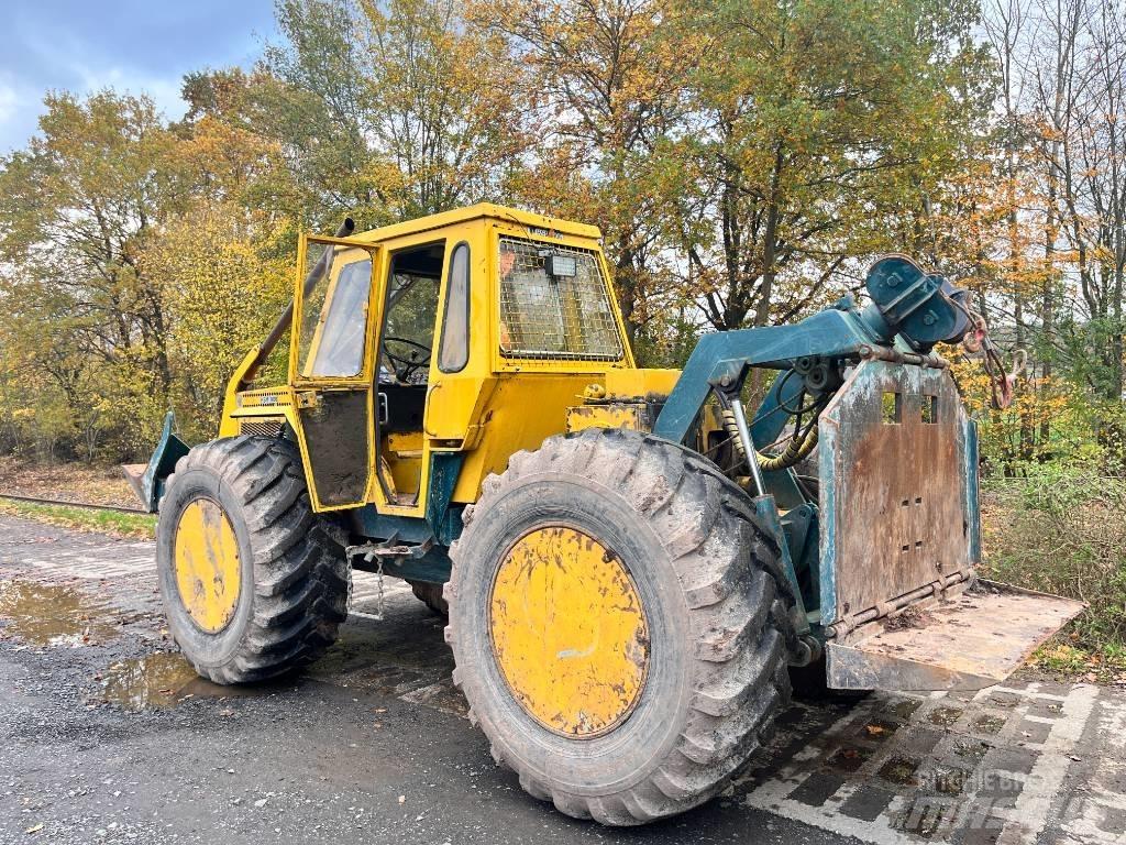 HSM 906 Bosbouw tractoren