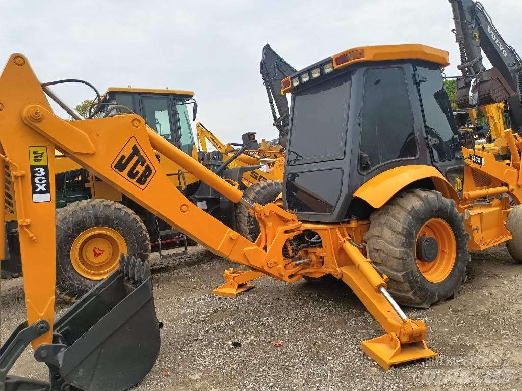 JCB 3 CX Wielladers