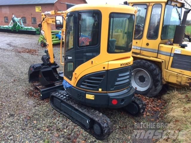 Hyundai R25 AK Minigraafmachines < 7t