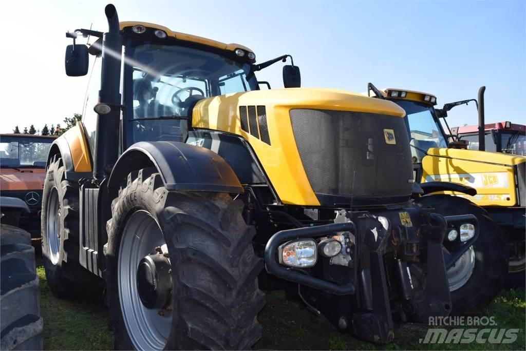JCB Fastrac 8250 Tractoren