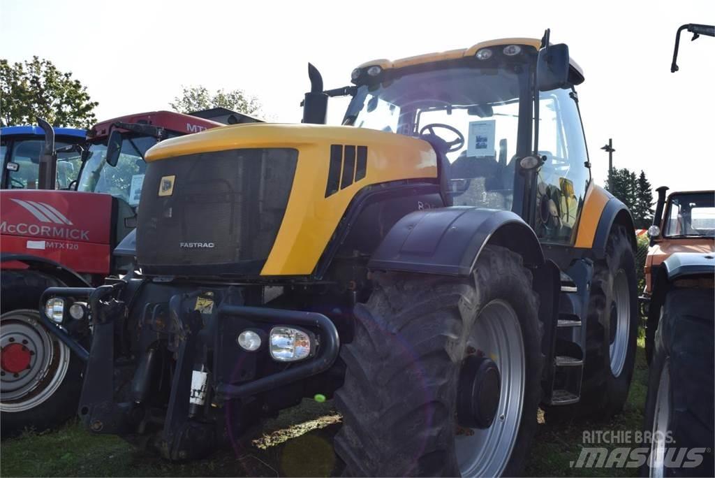 JCB Fastrac 8250 Tractoren