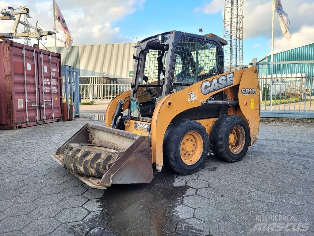 CASE SR 130 Schrankladers