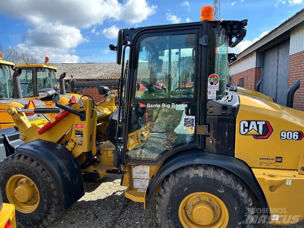 CAT 906 Wielladers