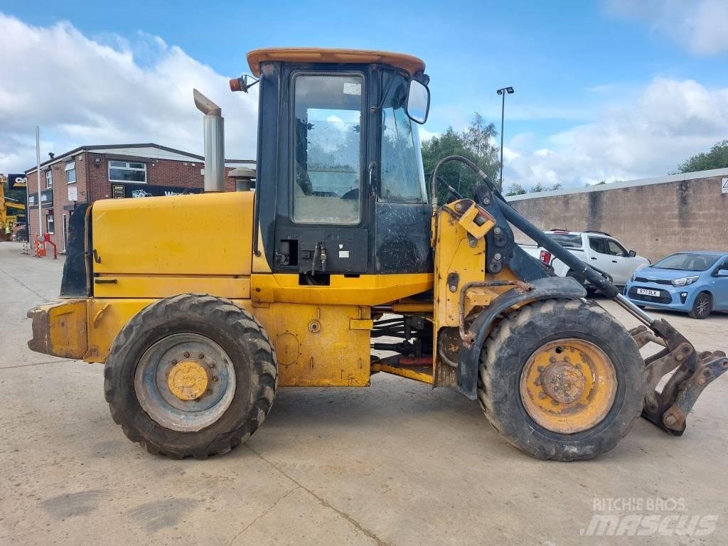 JCB 411 Wielladers
