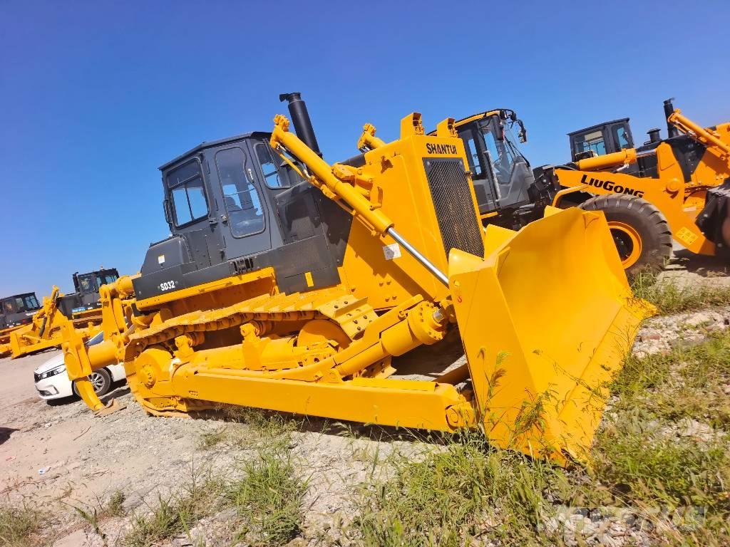 Shantui SD32 Rupsdozers
