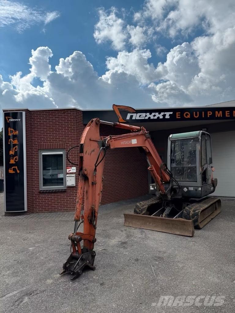 Hitachi ZX 50 Minigraafmachines < 7t