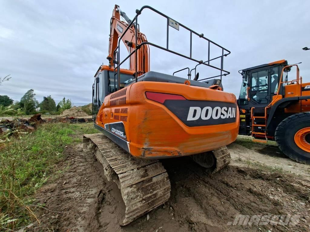 Doosan DX 225 LC-5 Rupsgraafmachines