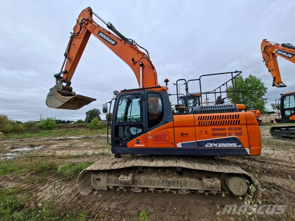 Doosan DX 225 LC-5 Rupsgraafmachines