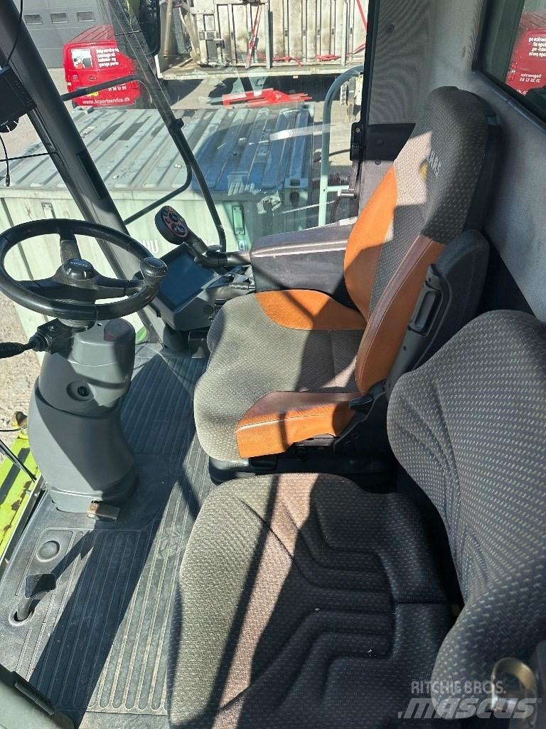 CLAAS Lexion 560 Maaidorsmachines
