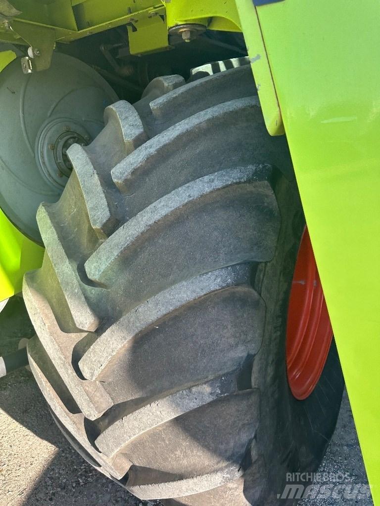 CLAAS Lexion 560 Maaidorsmachines