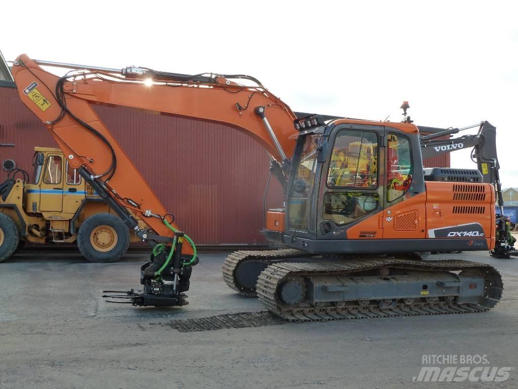Doosan DX140LC-5 Rupsgraafmachines