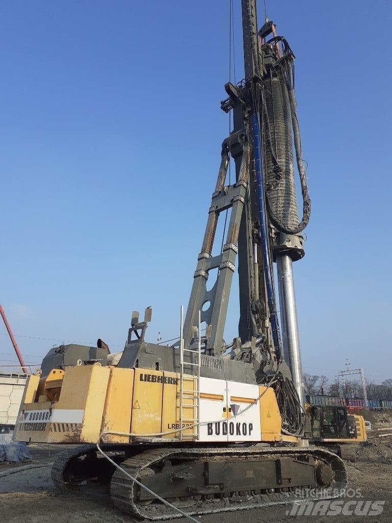 Liebherr LRB255 Heistellingen
