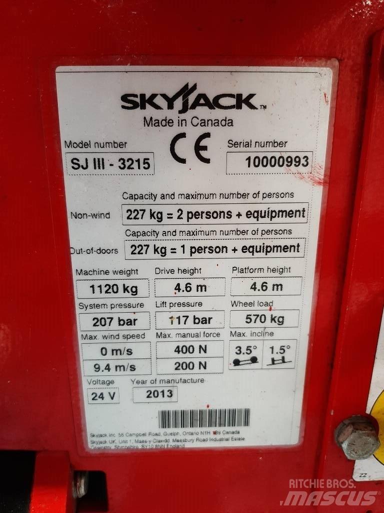 SkyJack SJIII 3215 Schaarhoogwerkers