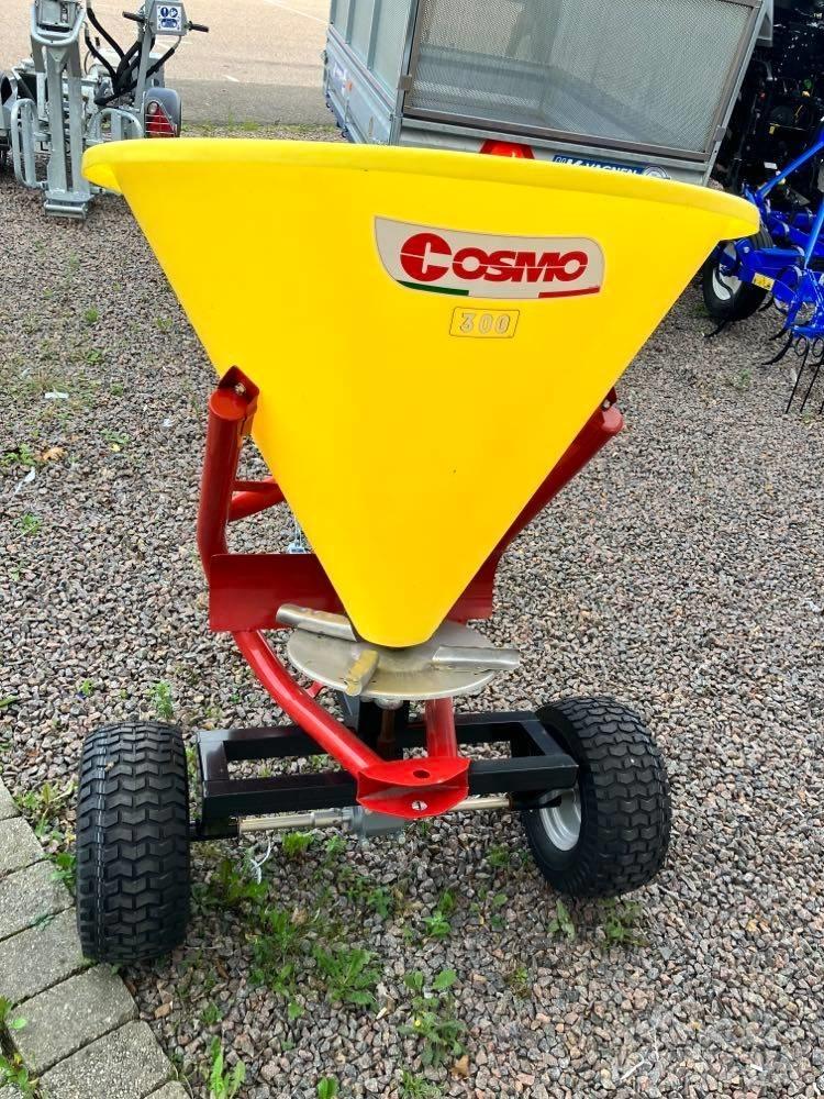  Cosmo PTP s300 Zand- en zoutstrooimachines
