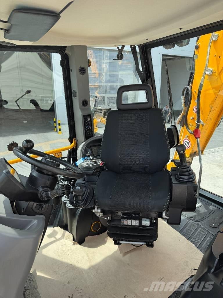 JCB 4 CX Pro Graaf-laadcombinaties
