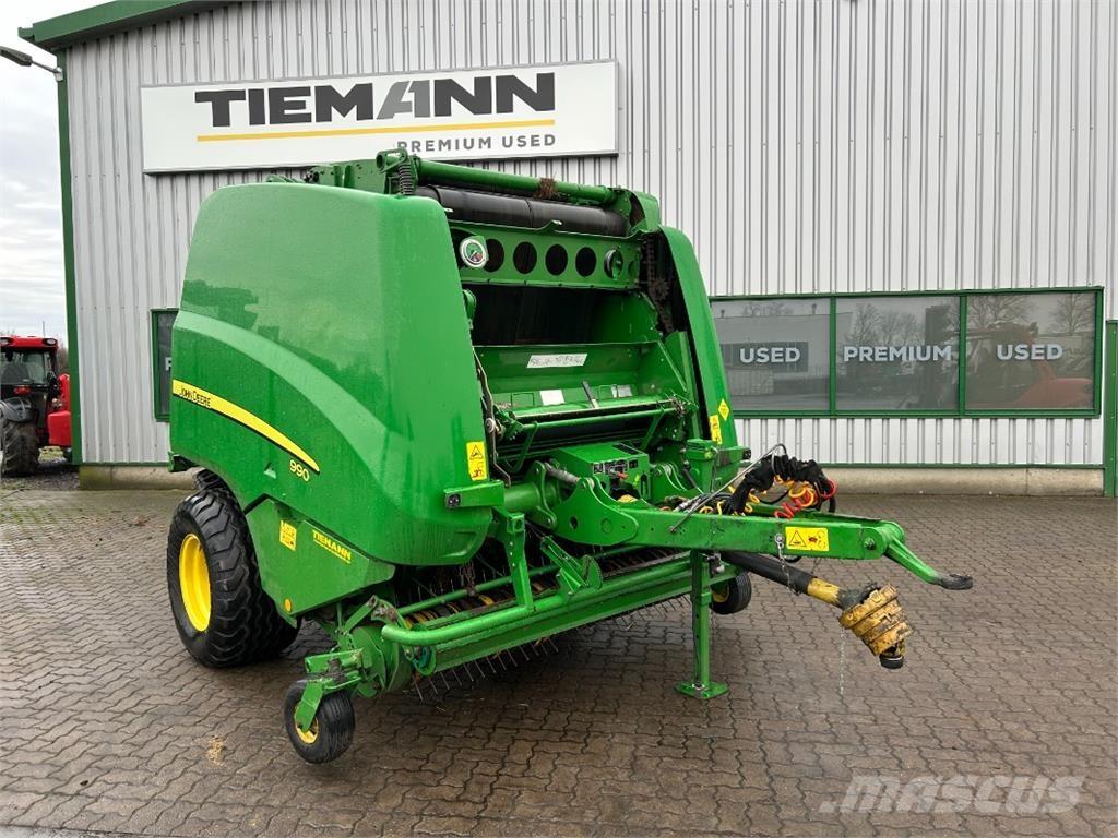 John Deere 990 Ronde-balenpersen