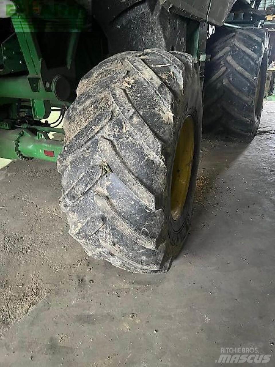 John Deere t670 Maaidorsmachines