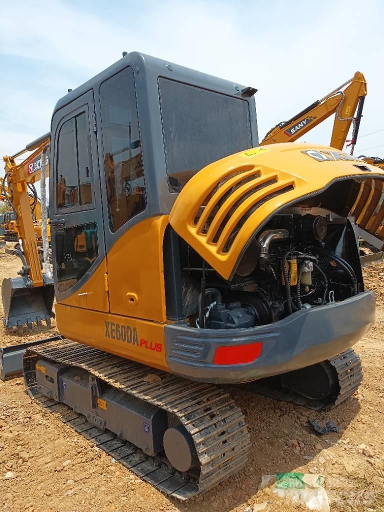 XCMG XWE60D Minigraafmachines < 7t