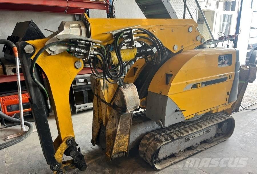Brokk 180 Sloopgraafmachines