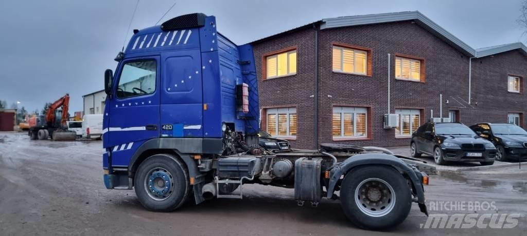 Volvo FH-12 Trekkers