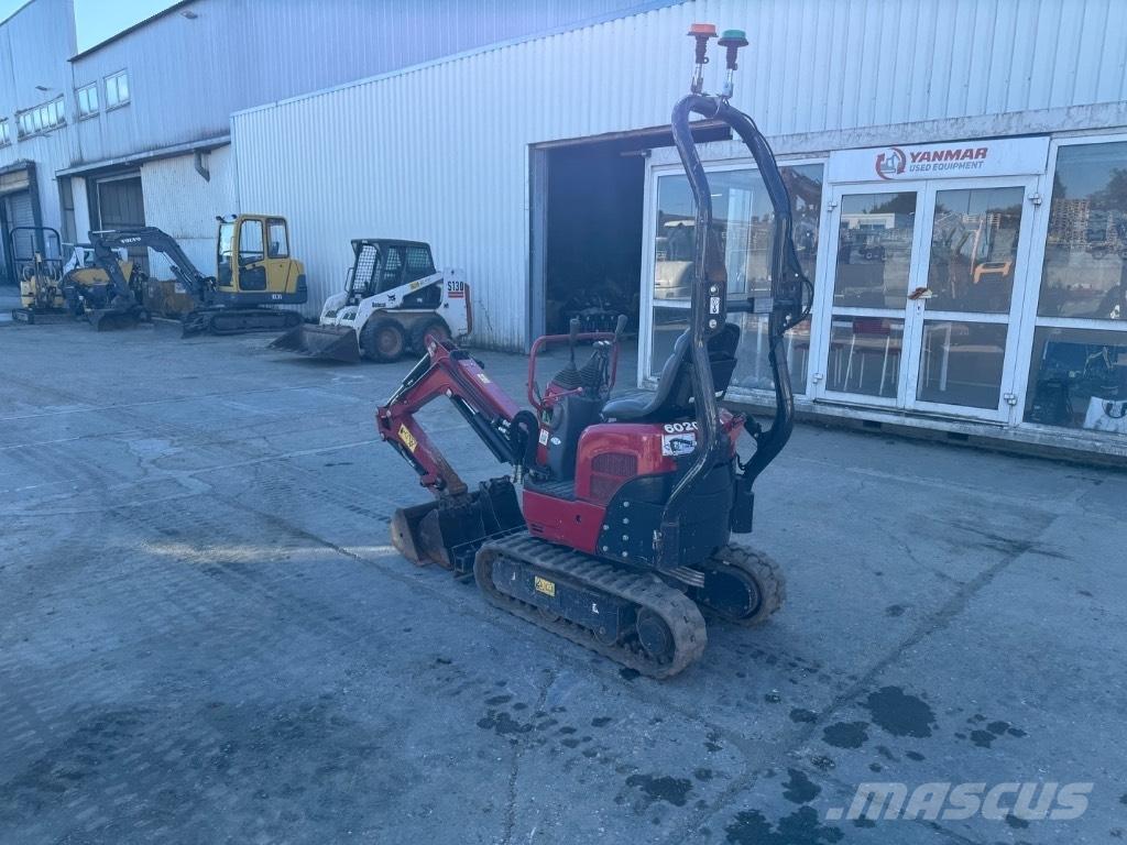 Yanmar SV08 (1F117) Minigraafmachines < 7t